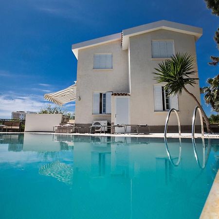 Merab Center Villas Ayía Nápa Extérieur photo