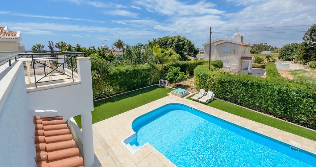 Merab Center Villas Ayía Nápa Extérieur photo