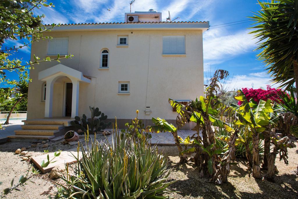 Merab Center Villas Ayía Nápa Extérieur photo